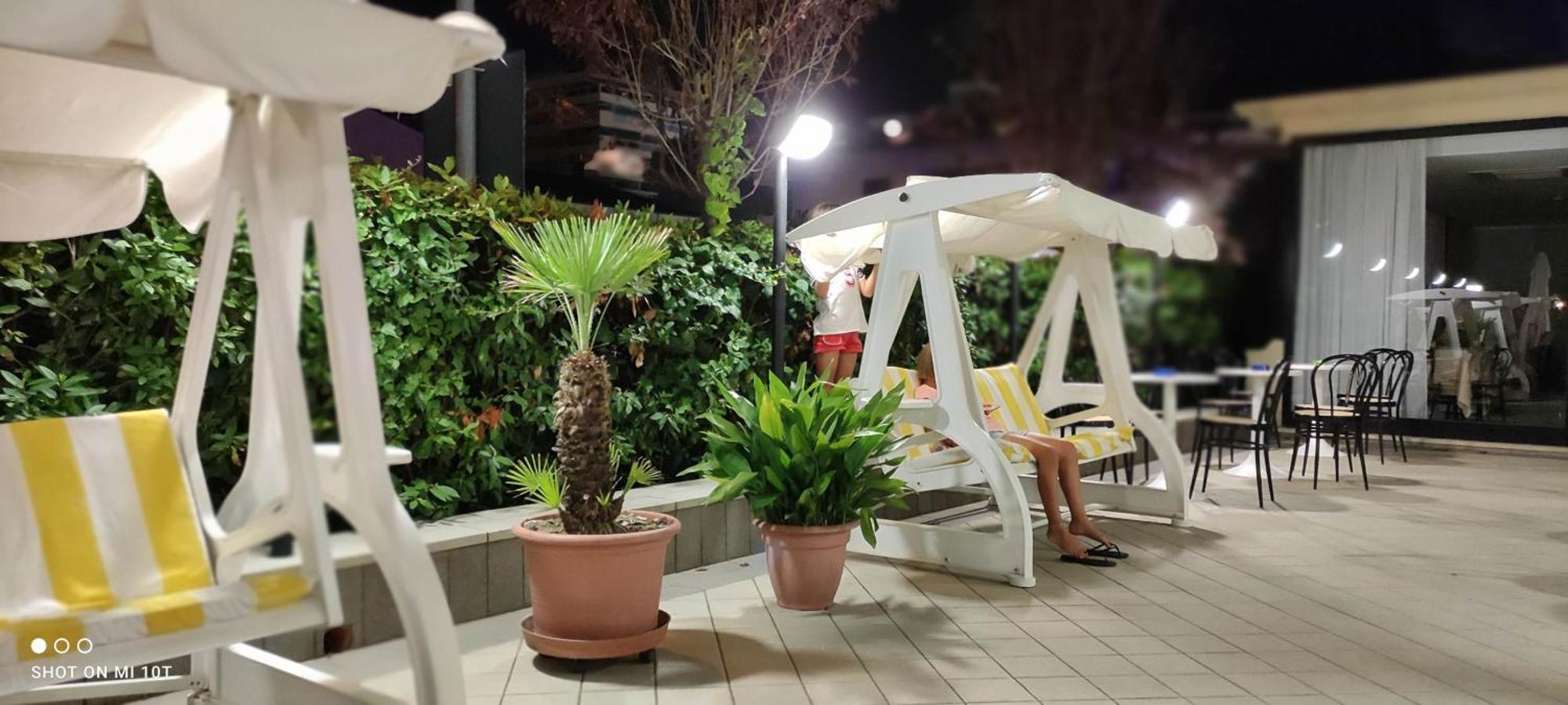 Hotel Villa Platani Riccione Eksteriør billede