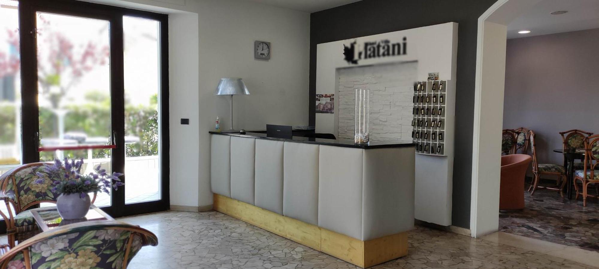 Hotel Villa Platani Riccione Eksteriør billede